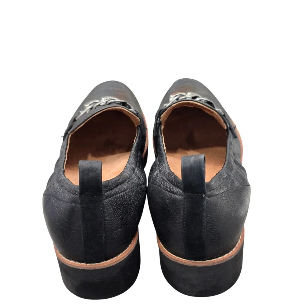 Vionic Cynthia Black Leather Chain Loafers Quiet Luxury Old Money Chic Sz 8.5